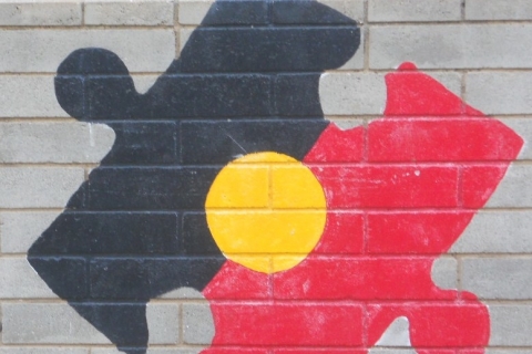 28_aboriginal_flag.jpg