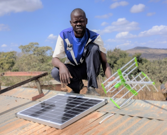 malawi_solar_panel_installation.jpg