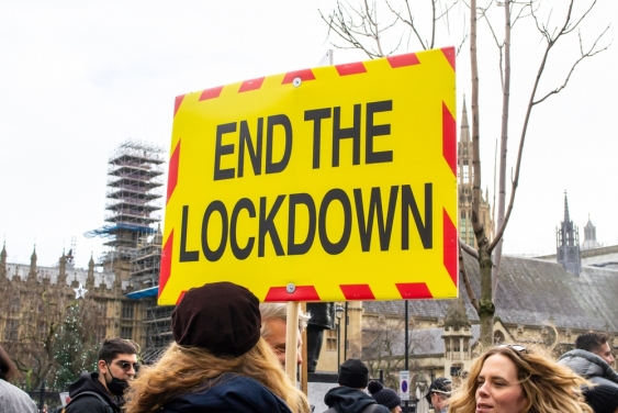 Anti-lockdown protest in London 2020
