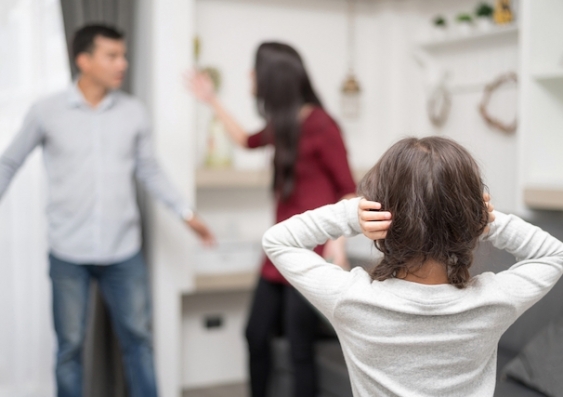 A new UNSW study is calling for domestic and family violence workers to participate in a survey about how services have been helping vulnerable people during the COVID-19 pandemic. Photo: Shutterstock