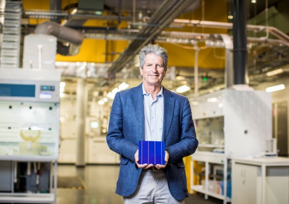 Scientia Professor Martin Green and three of his former PhD students have been awarded the 2023 Queen Elizabeth Prize for Engineering, which has been called the 'Nobel for engineering'. Photo: Anna Kucera