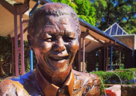 UNSW's Nelson Mandela bust