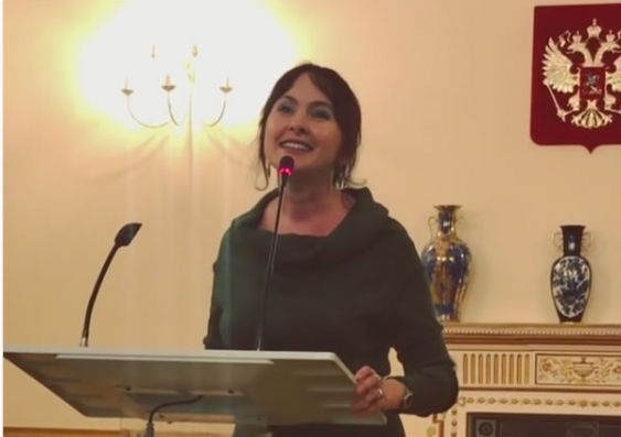 Galina Lazareva recites at the Russian Embassy in London. Photo: Supplied
