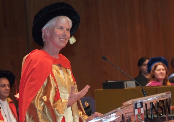 Mrs Gail Kelly speaking at the graduation ceremony