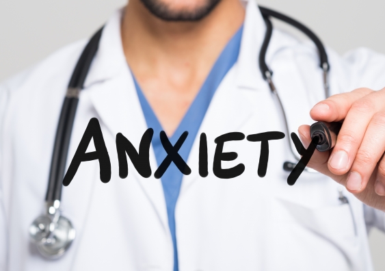 Alprazolam, a benzodiazepine used to treat anxiety, is significantly more toxic, has no additional therapeutic benefit, and is increasingly misused compared with other benzodiazepines (Photo: Shutterstock)
