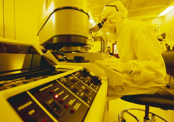 Researchers using ultraviolet lithography at the nano-fabrication facilities at UNSW.