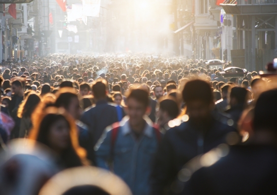 Data from the study’s 30 participants revealed they looked at the faces of just 16 per cent of the people they walked past. Photo: Shutterstock.