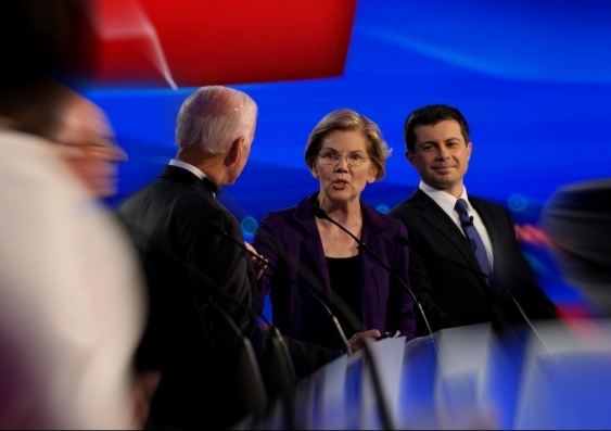 Democratic candidate frontrunner Elizabeth Warren’s signature policy proposal is to tax the rich. Photo: Gabriella Demczuk/CNN