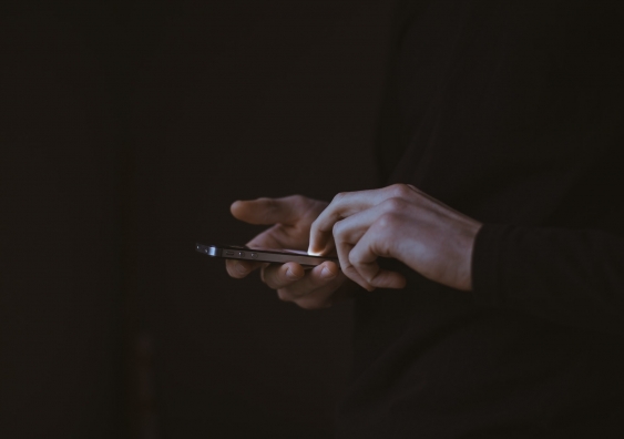 People are more likely to share their negative experiences on social media than their positive ones, Dr Kate Faasse from UNSW Science's School of Psychology says. Photo: Giles Lambert, Unsplash.