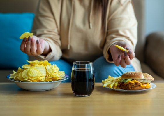 The research sheds light on the link between chronic stress and comfort eating. Photo: iStock.