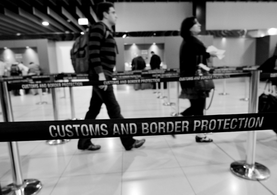 Australia could be breaching its international legal obligations if it is not fairly assessing asylum seekers who apply for protection at customs. Image from Shutterstock