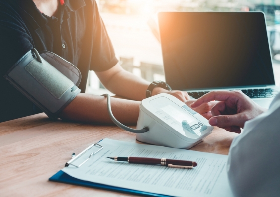 High systolic blood pressure was the top risk factor for death in Australia in 2019, contributing to an estimated 25,500 deaths. Photo: Shutterstock