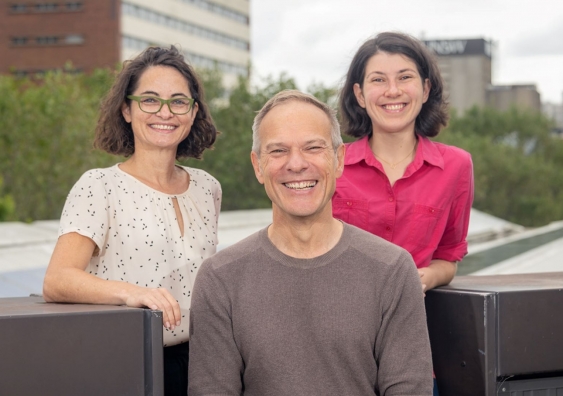 UNSW Dr Anna Bruce, Associate Professor Iain MacGill and Naomi Stringer's collaborative project will provide insights into how rooftop solar can support the broader electricity network. Photo credit: Rob Largent.