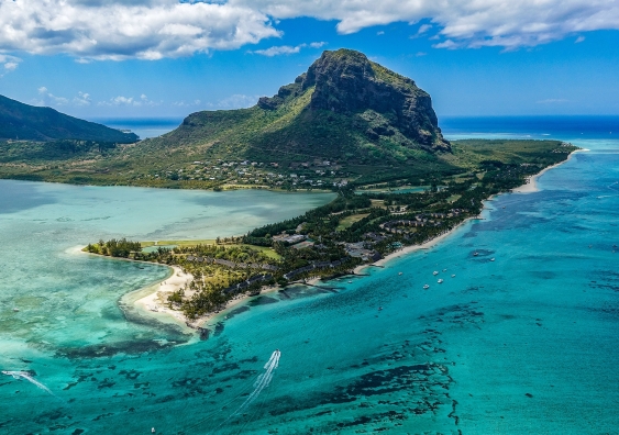 Professor Santamouris says it is crucial to get islands such as Mauritius on the front foot before the impacts of climate change worsen. Photo: Xavier Coiffic
