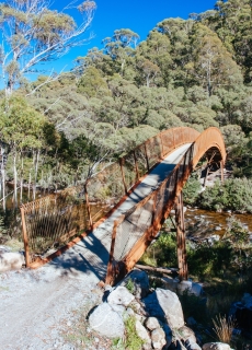A bridge over the Thredbo River, Thredbo Valley Track